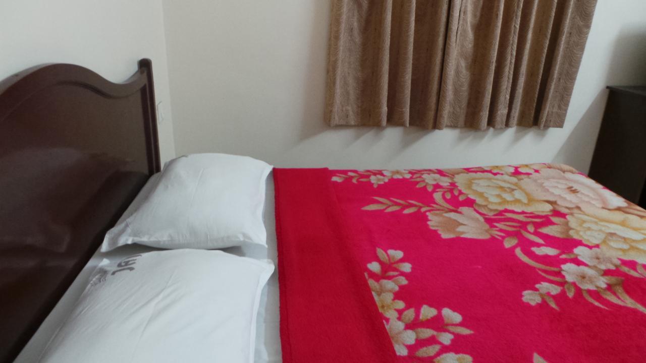 Jays Inn Munnar Exterior photo