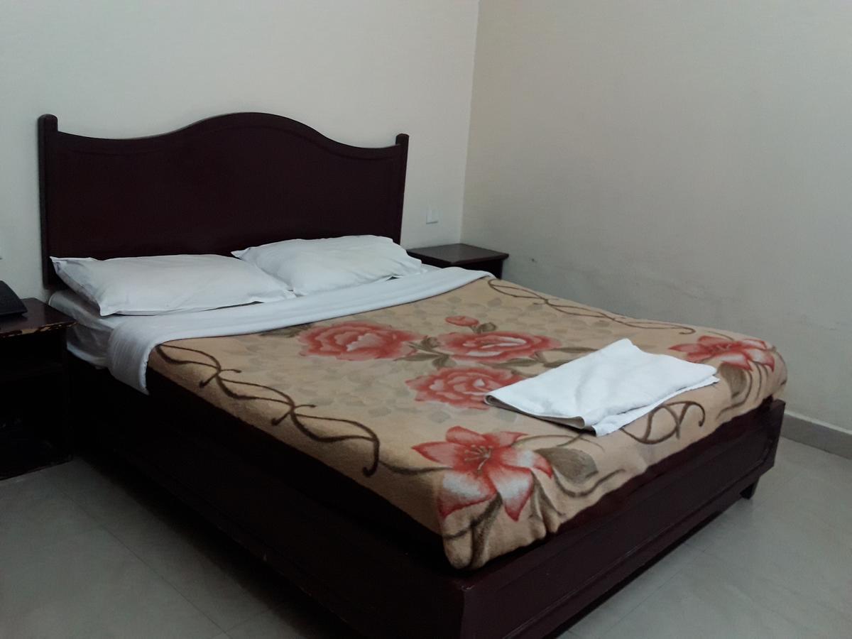 Jays Inn Munnar Exterior photo