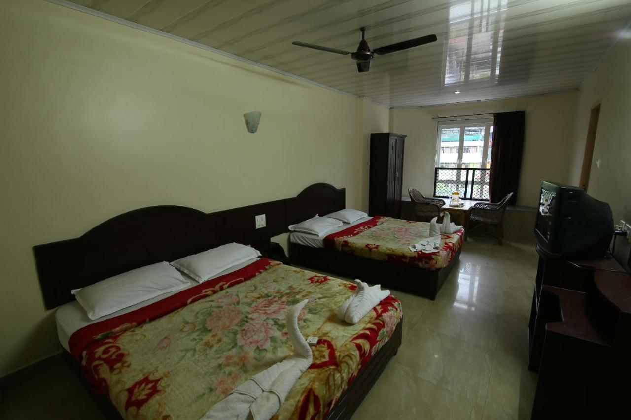 Jays Inn Munnar Exterior photo