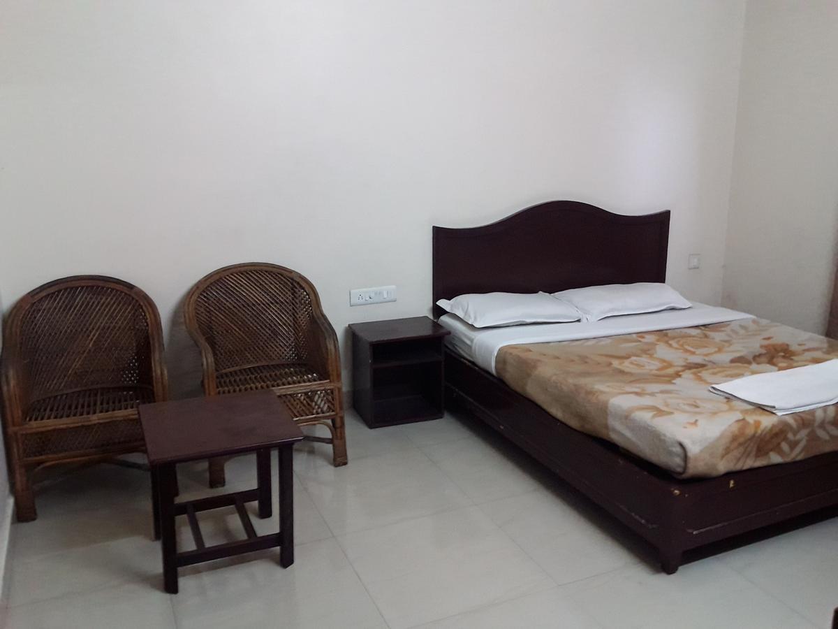 Jays Inn Munnar Exterior photo